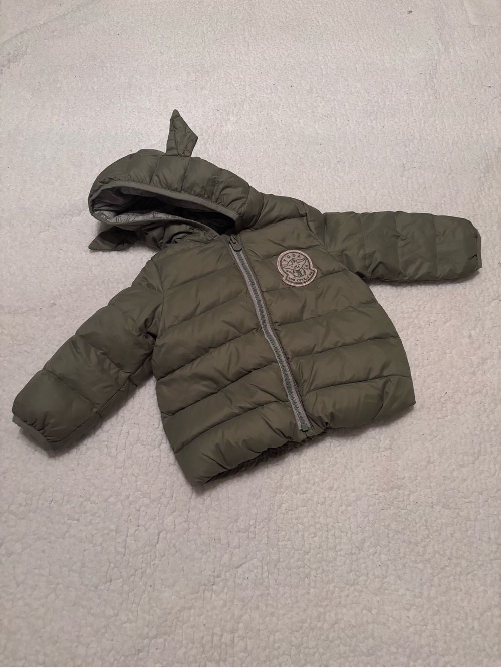 Baby GAP Yoda/Grogu/Mandalorian Olive Green Infant Puffer Jacket with Hood